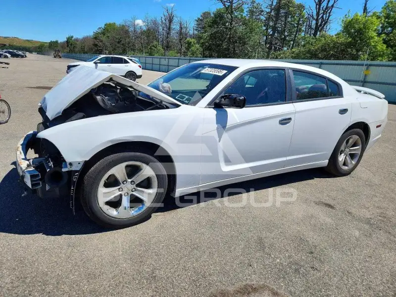2013 Dodge CHARGER photo