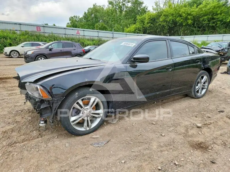 2013 Dodge CHARGER фото