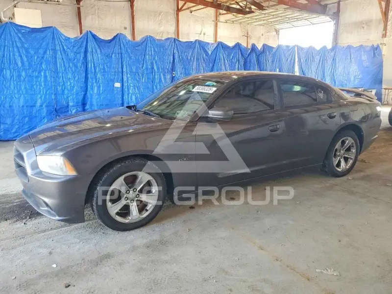2013 Dodge CHARGER photo