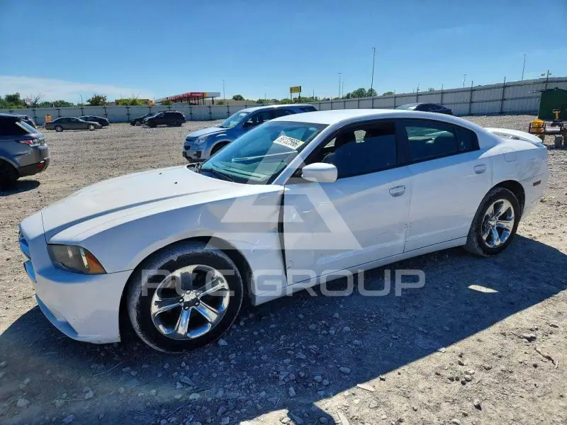 2013 Dodge CHARGER фото