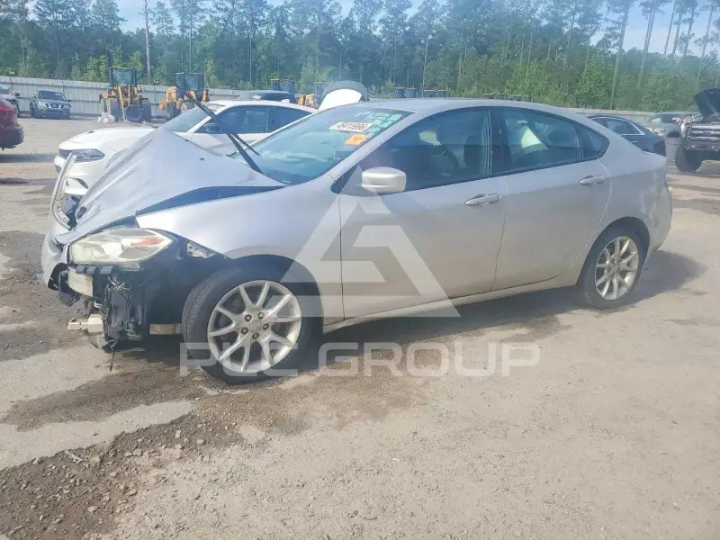 2013 Dodge DART photo