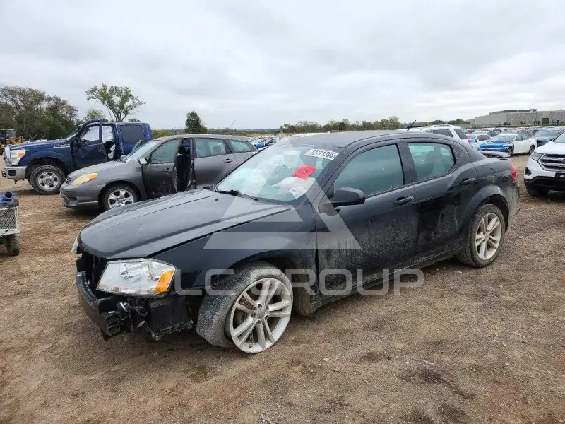 2013 Dodge AVENGER фото