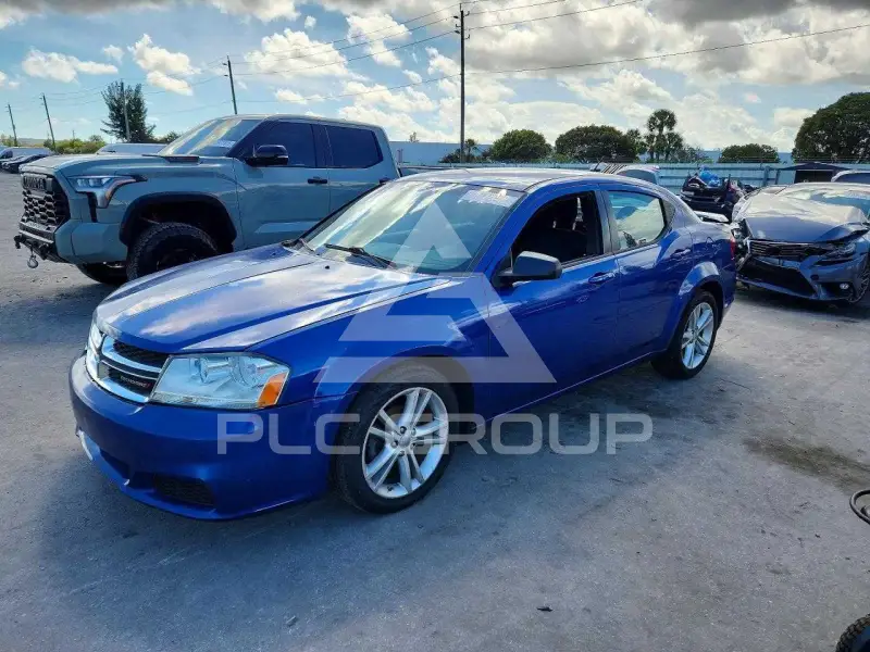 2013 Dodge AVENGER photo