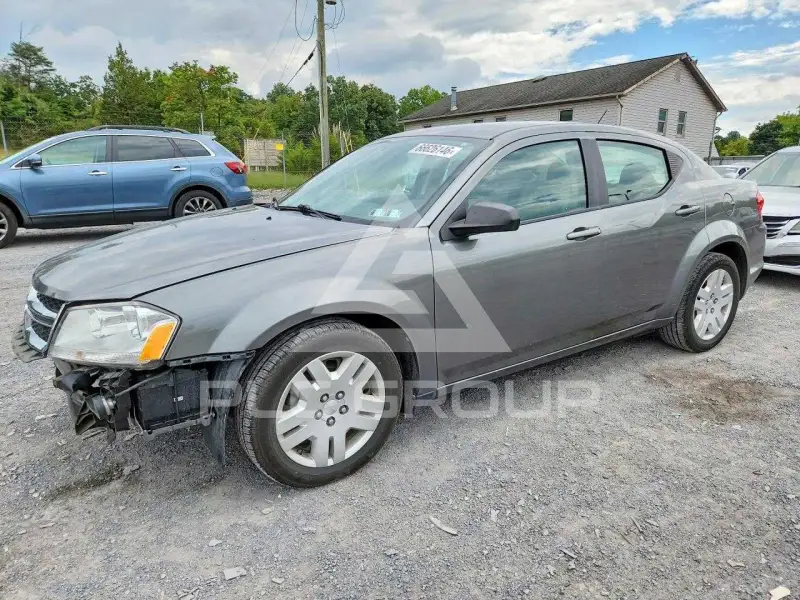 2013 Dodge AVENGER photo