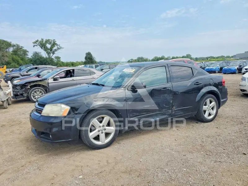 2013 Dodge AVENGER фото