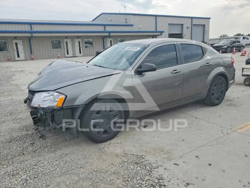 2013 Dodge AVENGER photo