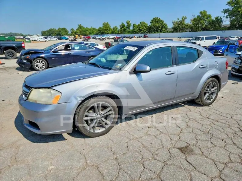 2013 Dodge AVENGER фото