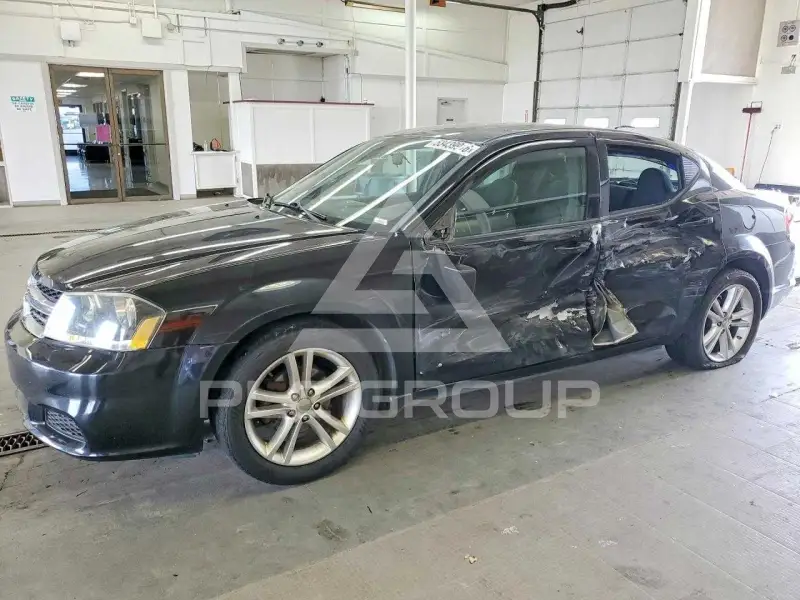 2013 Dodge AVENGER photo