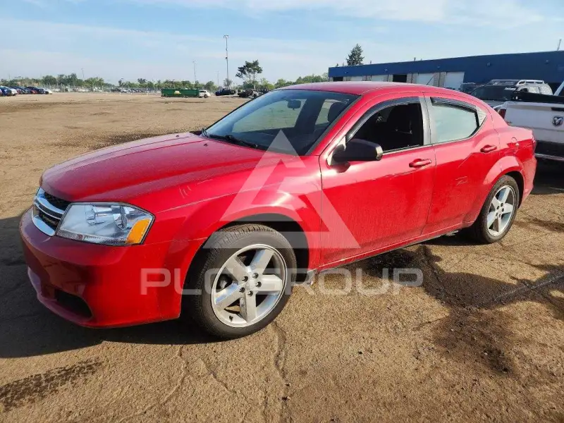 2013 Dodge AVENGER photo