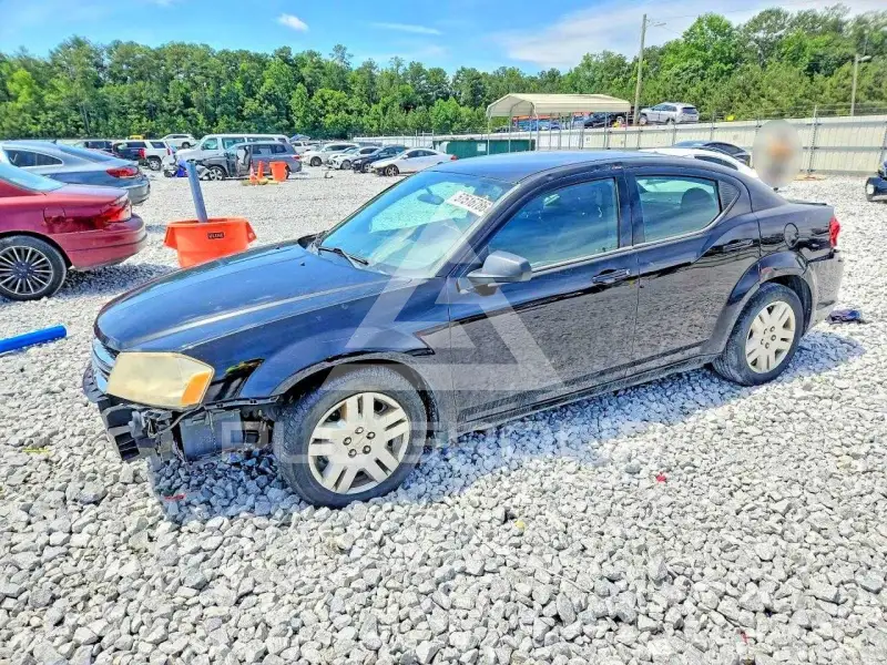 2013 Dodge AVENGER photo