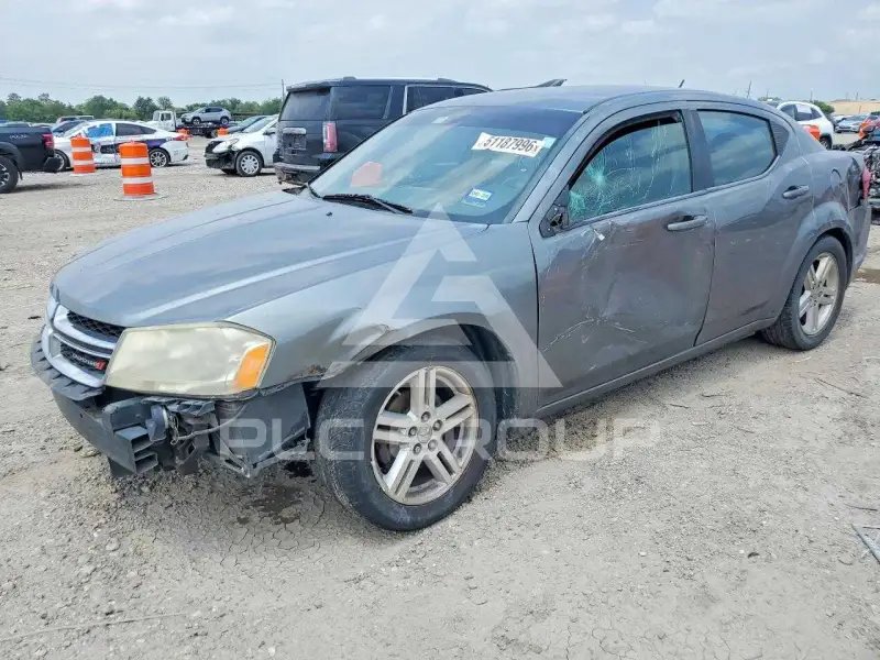 2013 Dodge AVENGER фото