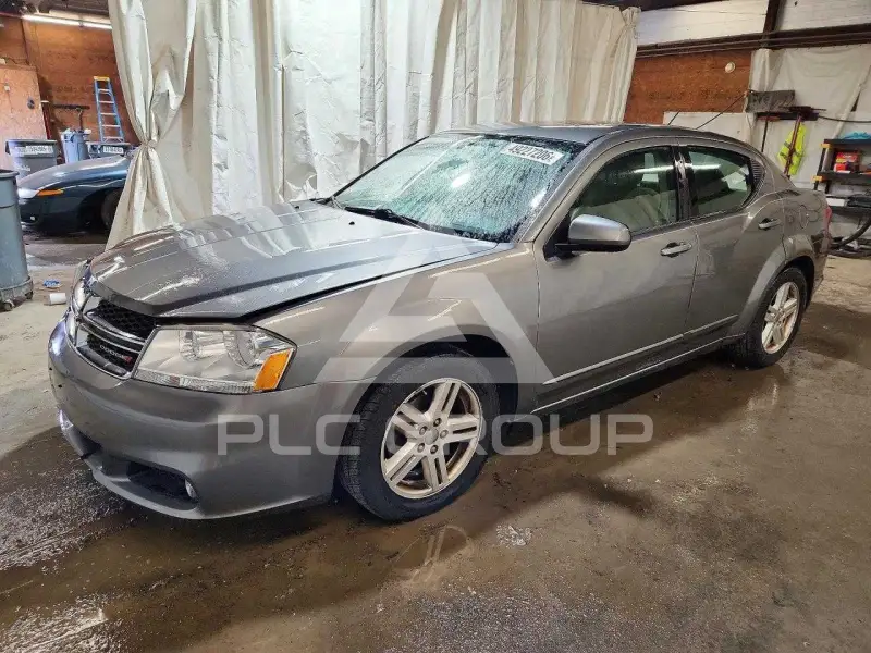 2013 Dodge AVENGER фото