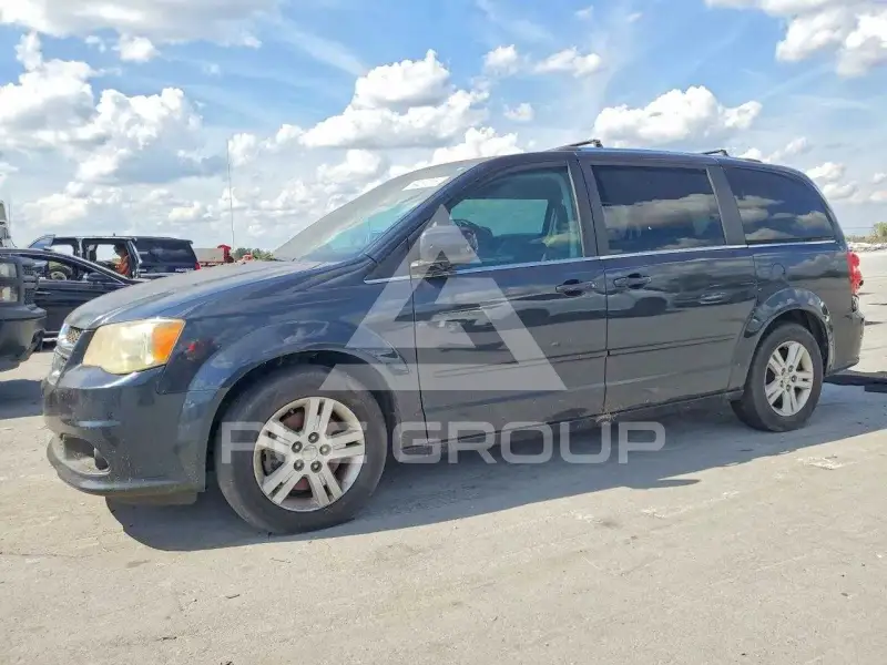 2013 Dodge CARAVAN фото