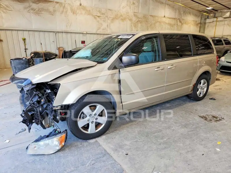 2013 Dodge CARAVAN фото