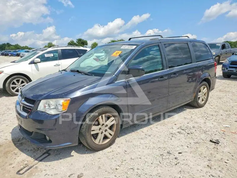 2013 Dodge CARAVAN фото