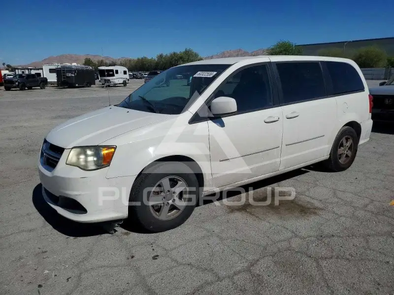 2013 Dodge CARAVAN фото