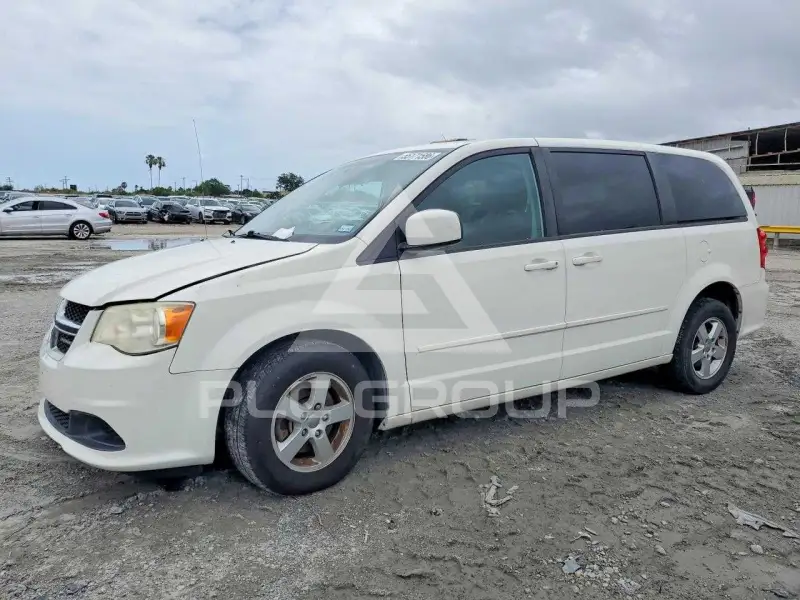 2013 Dodge CARAVAN фото