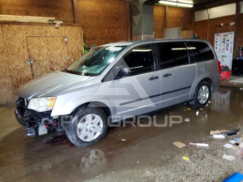 2013 Dodge CARAVAN фото