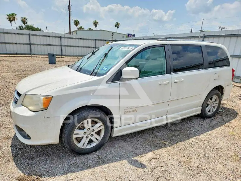 2013 Dodge CARAVAN фото