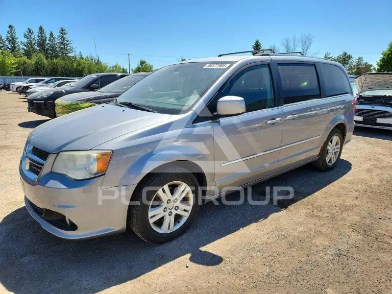 2013 Dodge CARAVAN фото