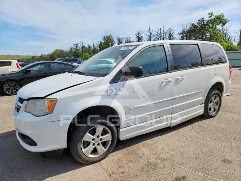 2013 Dodge CARAVAN фото