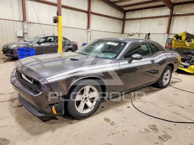 2013 Dodge CHALLENGER фото