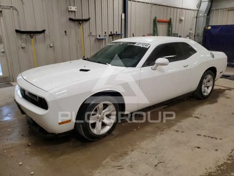 2013 Dodge CHALLENGER фото