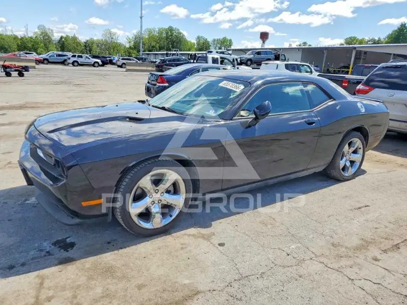 2013 Dodge CHALLENGER фото