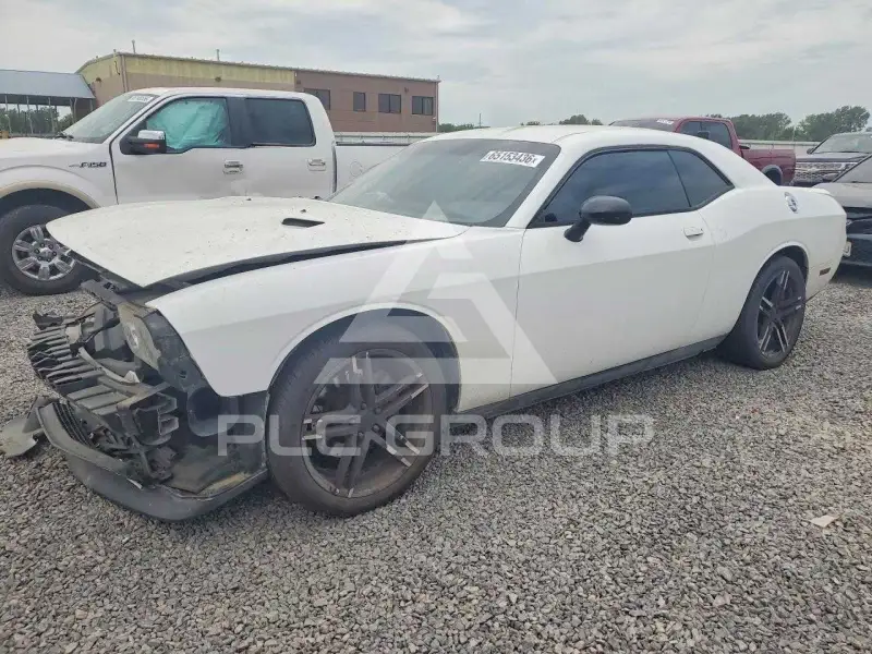 2013 Dodge CHALLENGER фото