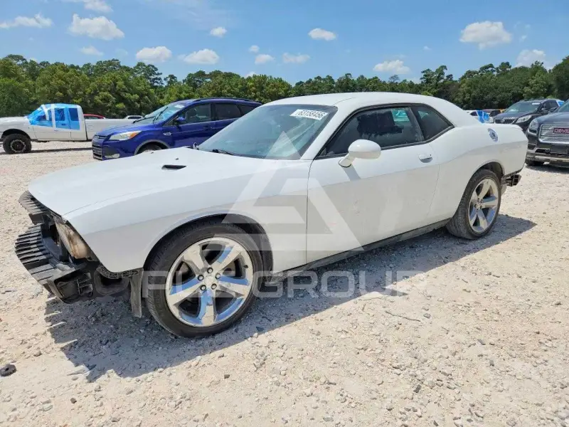 2013 Dodge CHALLENGER фото