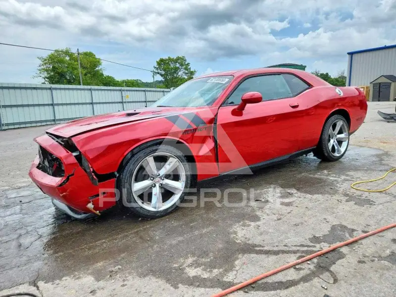 2013 Dodge CHALLENGER фото