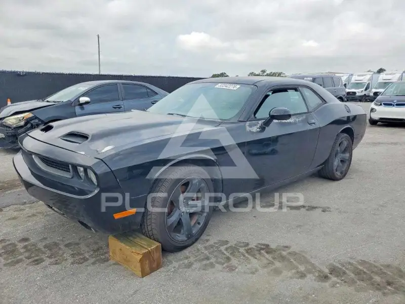 2013 Dodge CHALLENGER фото