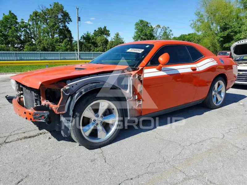 2013 Dodge CHALLENGER photo