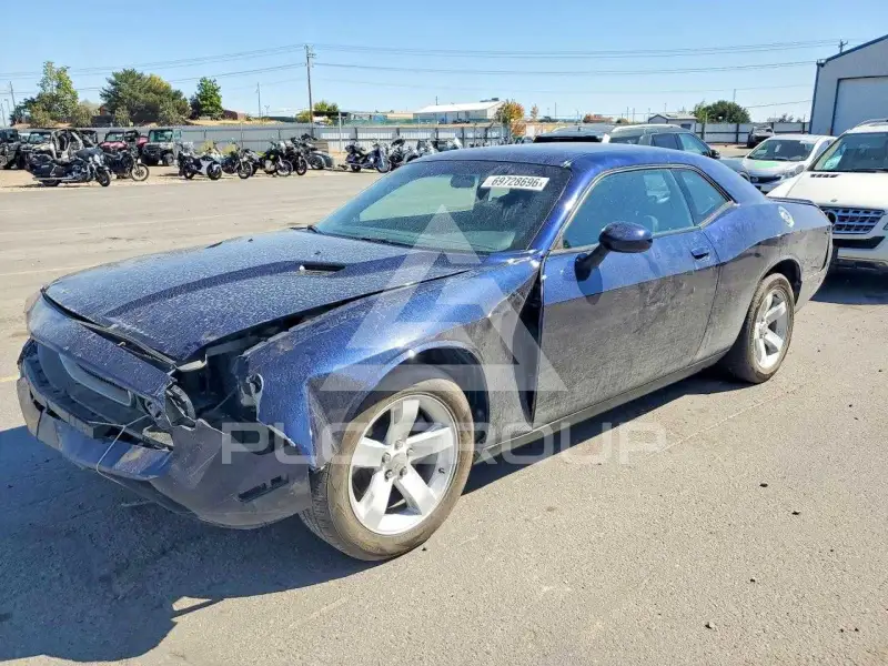 2013 Dodge CHALLENGER photo