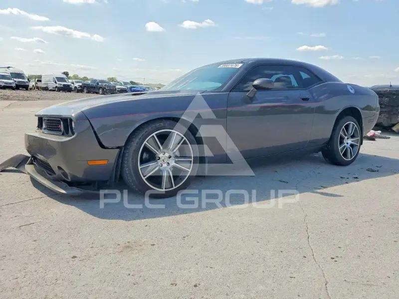2013 Dodge CHALLENGER фото
