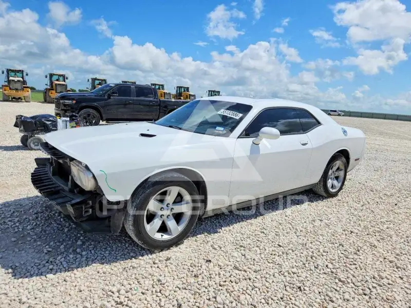 2013 Dodge CHALLENGER фото