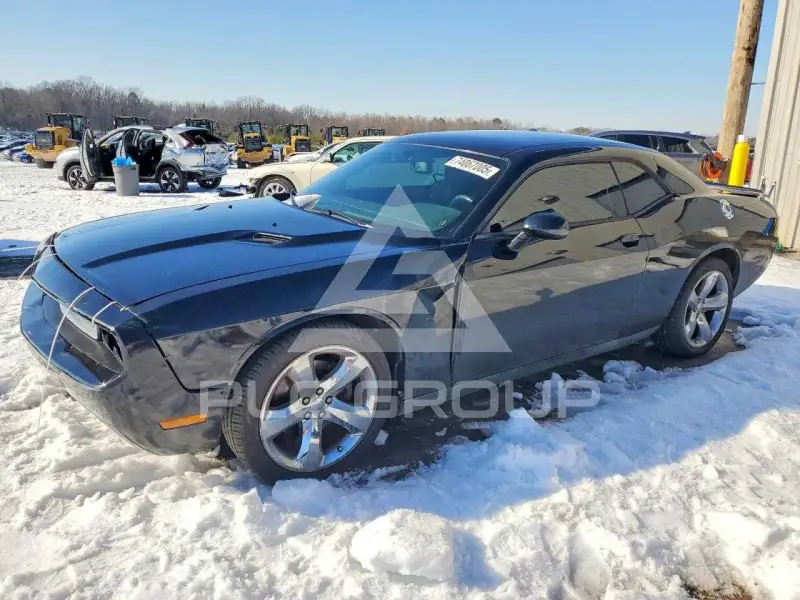 2013 Dodge CHALLENGER фото
