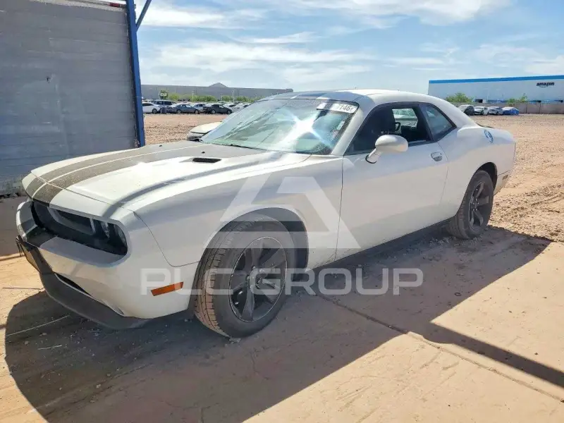 2013 Dodge CHALLENGER фото