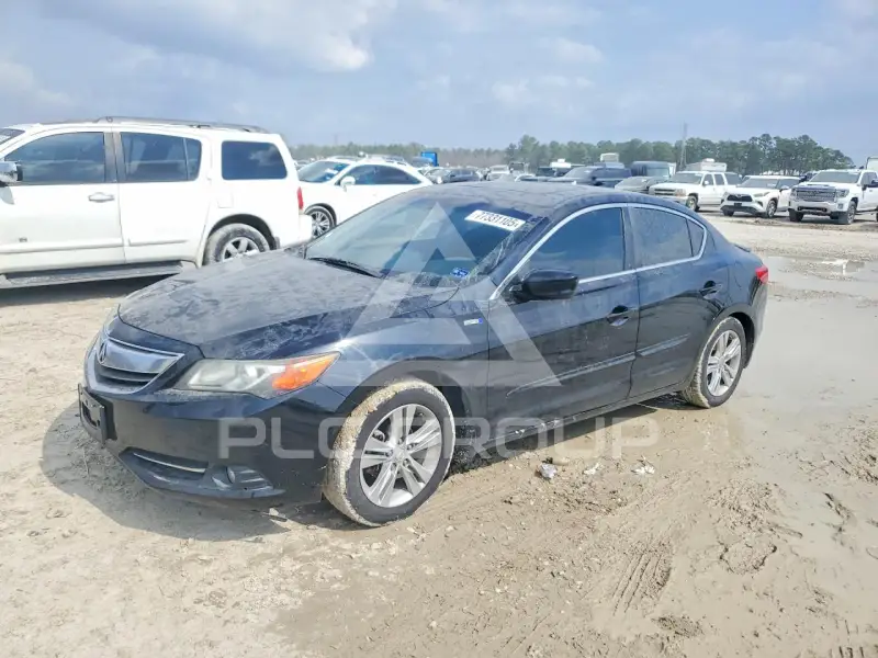2013 Acura ILX photo