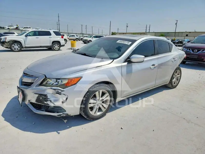 2013 Acura ILX photo