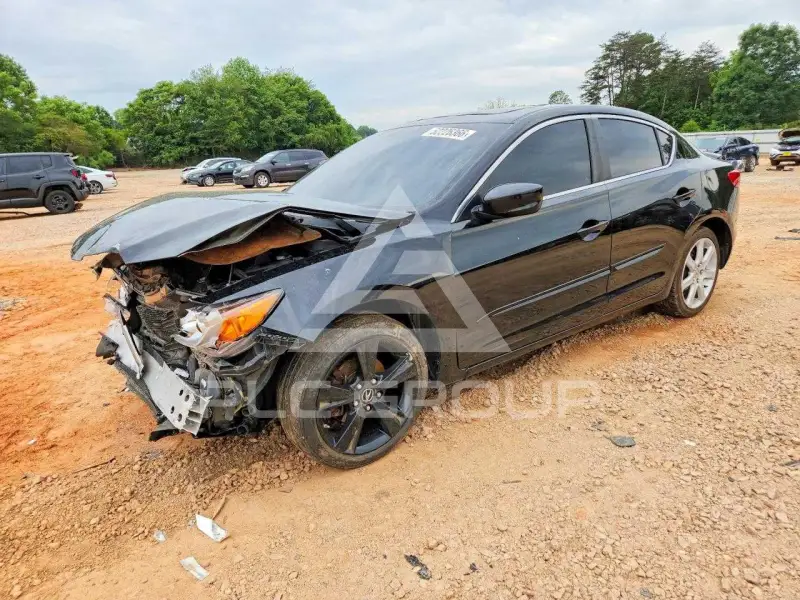 2013 Acura ILX photo