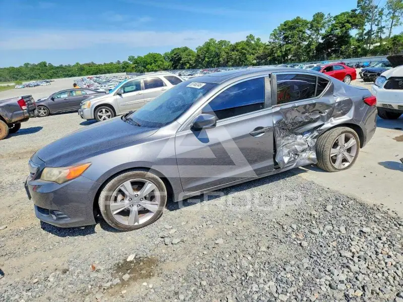 2013 Acura ILX фото