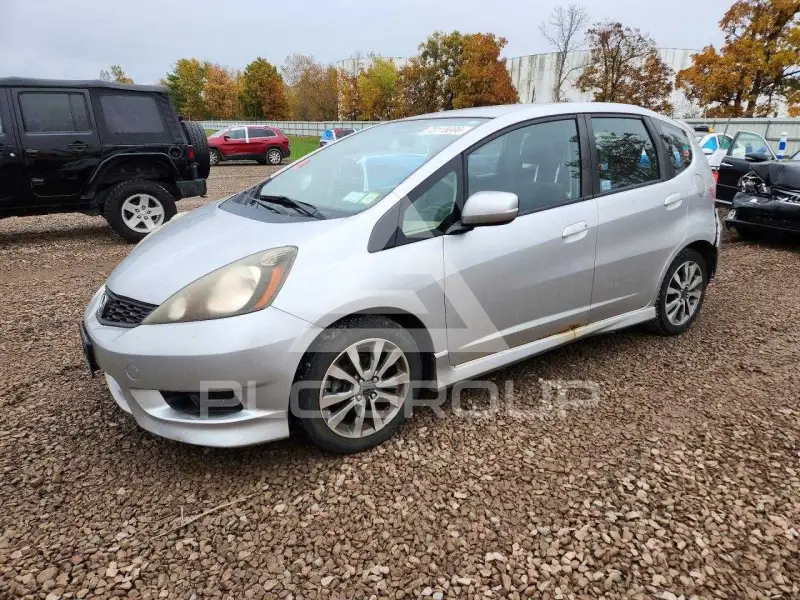 2013 Honda FIT фото