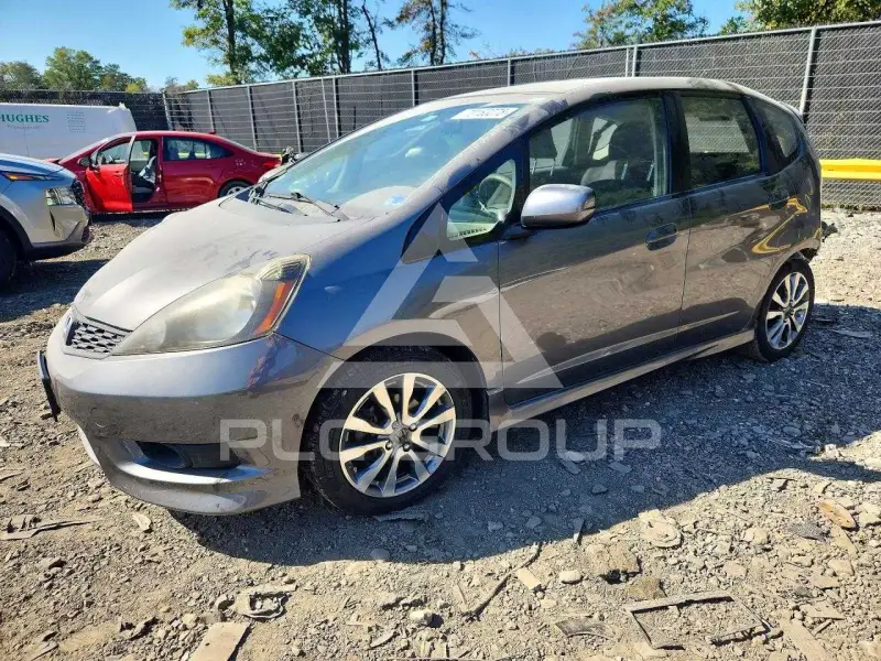 2013 Honda FIT фото