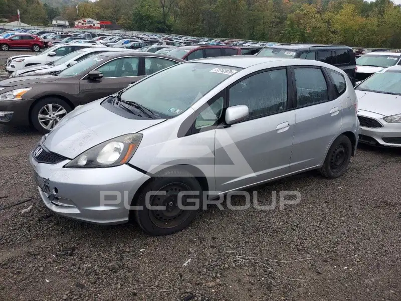 2013 Honda FIT фото