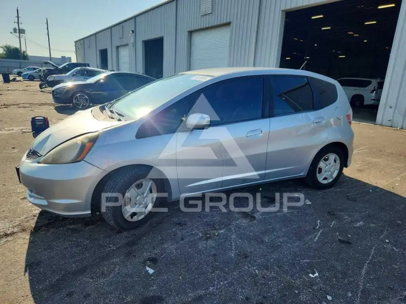 2013 Honda FIT фото