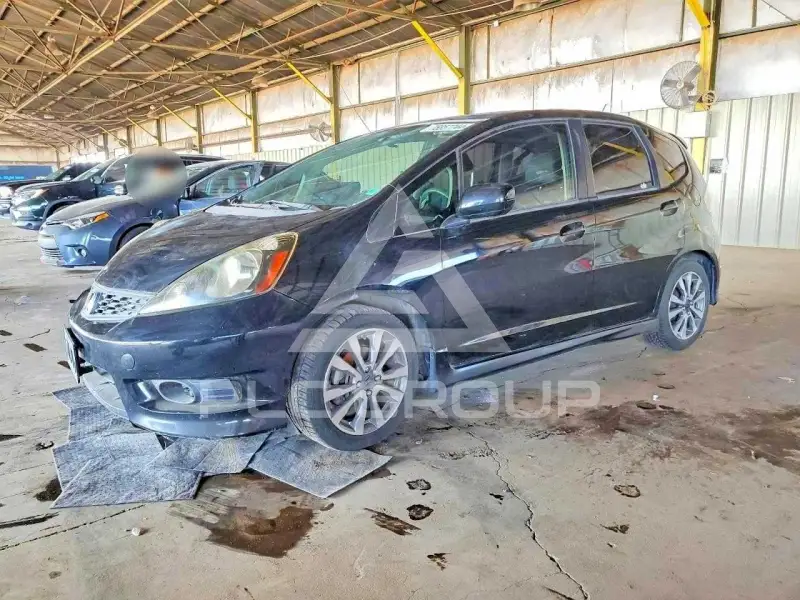 2013 Honda FIT photo