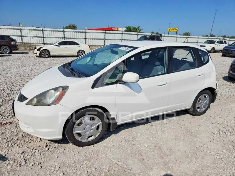 2013 Honda FIT фото
