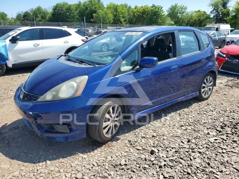 2013 Honda FIT photo