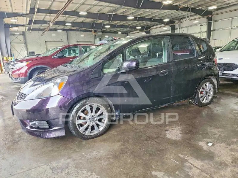 2013 Honda FIT photo